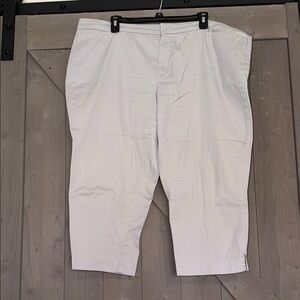 Coldwater Creek Gray Capri